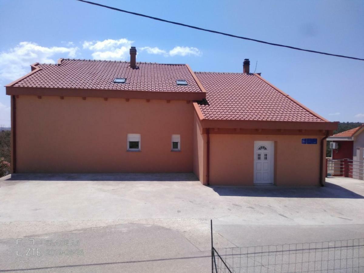 Tereza Apartment Obrovac Exterior photo